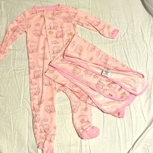 Magnetic Me footie and blanket